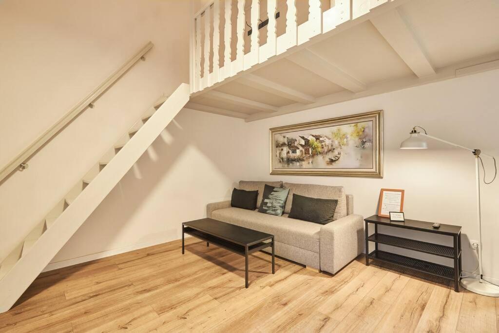 Apartamento Con Encanto En Sol - Madrid #A Exteriör bild
